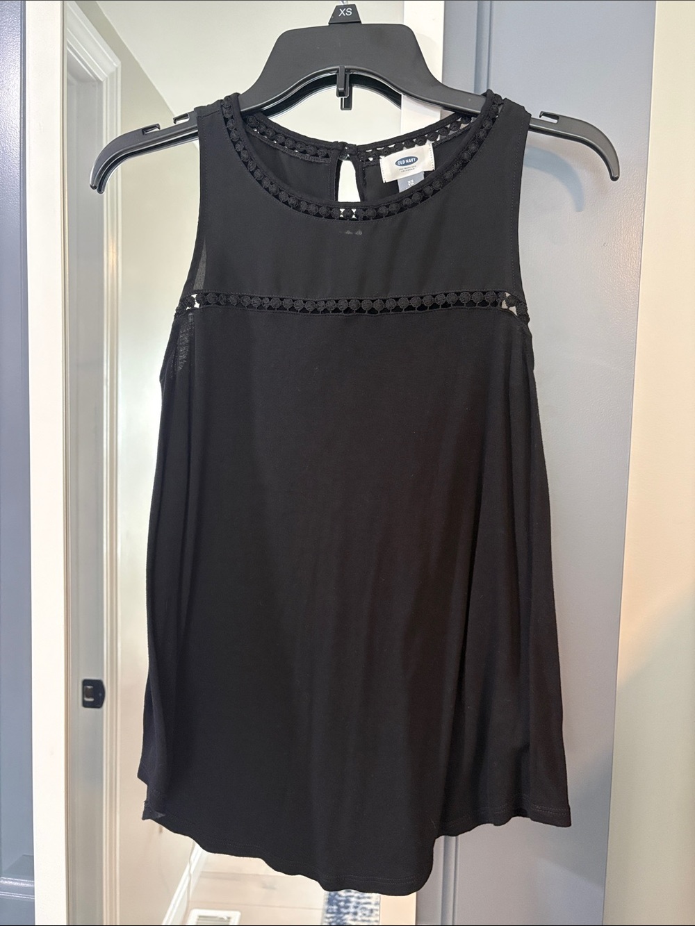 Old Navy Black Sleeveless Tank with Crochet Trim